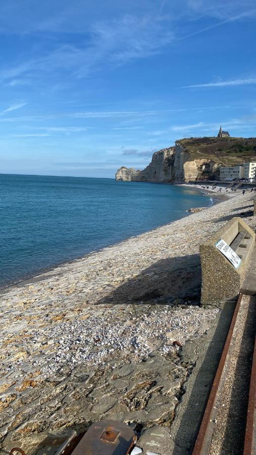 Maison Familiale De Ville A Etretat Bagian luar foto